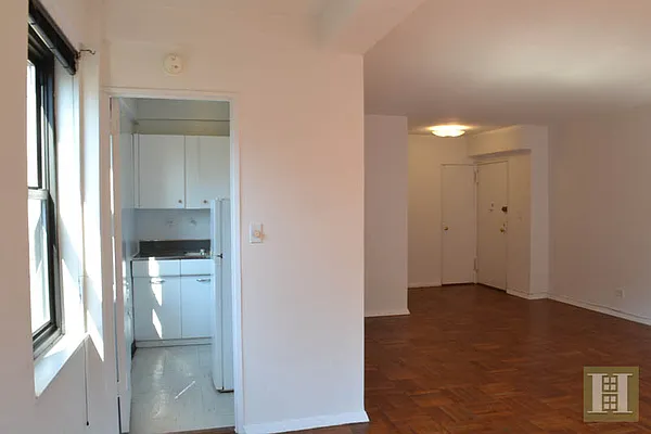 Rented by Halstead Real Estate | media 33