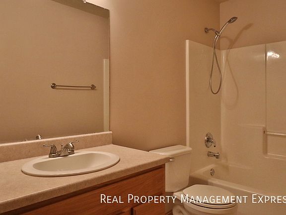5th image of 1111 S Dundee Dr