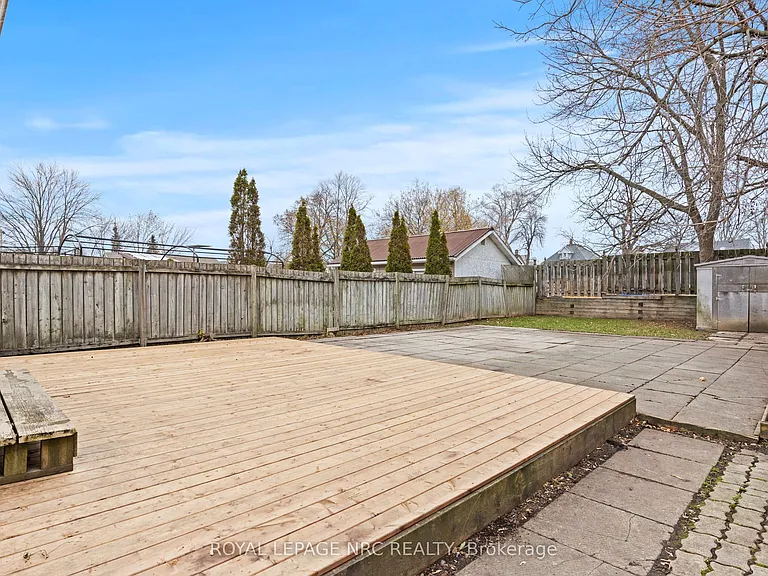 22 Denistoun St — Photo 42
