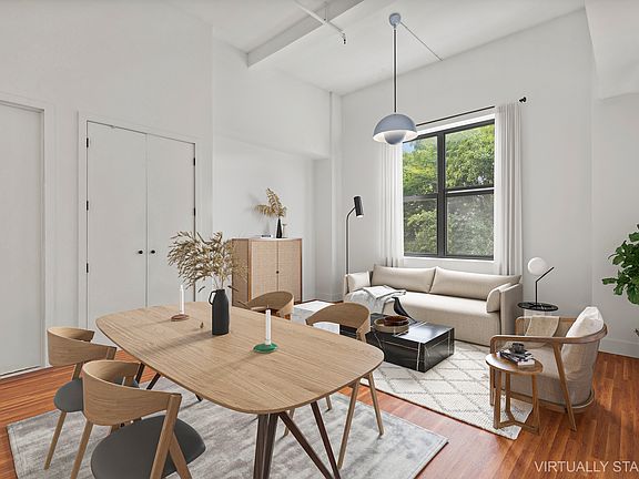 3rd image of 180 Bainbridge St APT 106