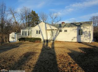 1640 Forest Ave, Crete, NE 68333