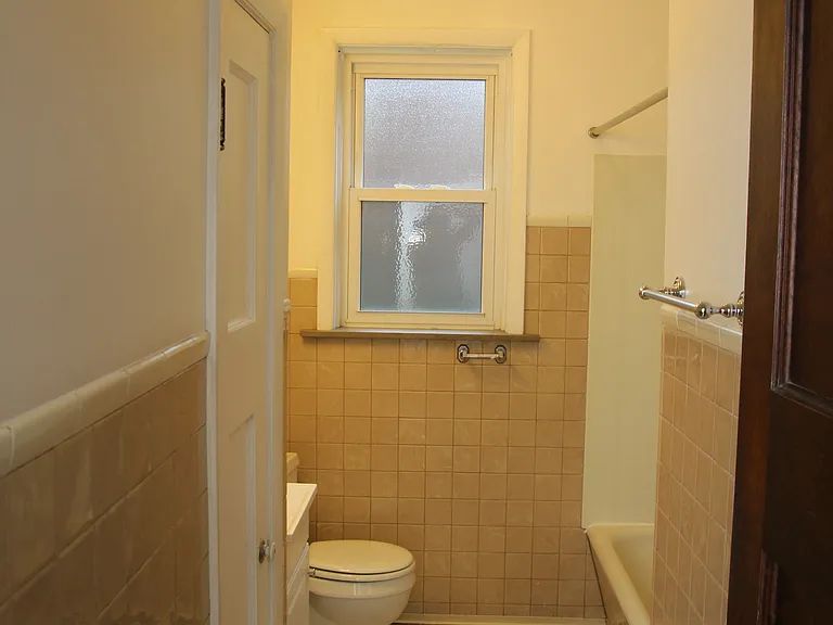 1181 Moorlands Dr #1S — Photo 7