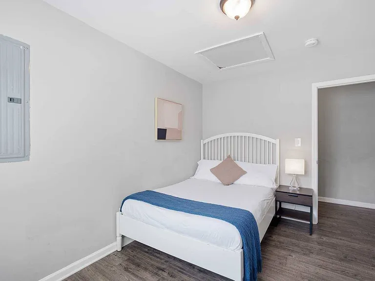 48 E Reed Ave — Photo 20