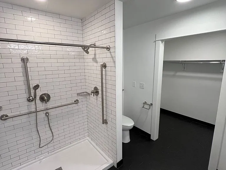 Sunray Terrace Senior Apartments — Photo 31