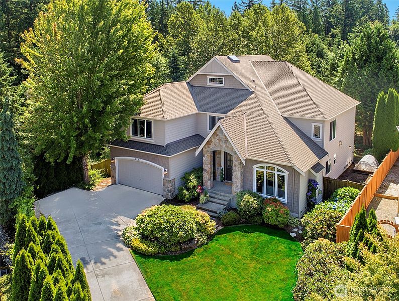 2nd image of 22187 NE 93rd Street