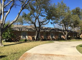 3301 S Country Club Rd, Garland, TX 75043