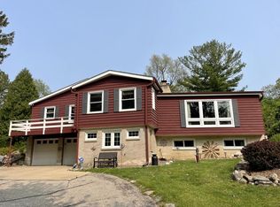 W310S282 Maple Ave, Waukesha, WI