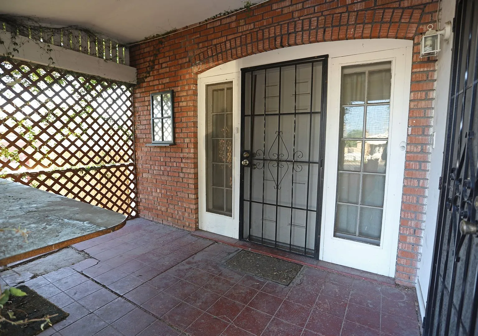 1348 N. Euclid Ave. — Photo 2
