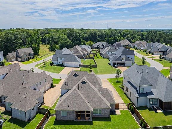 4th image of 12559 Tiempo Ln