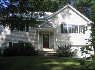 32 Indian Rd, Groton, MA 01450