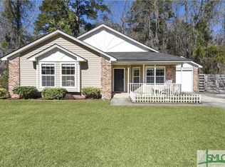 62 Sterling Creek Dr, Richmond Hill, GA 31324