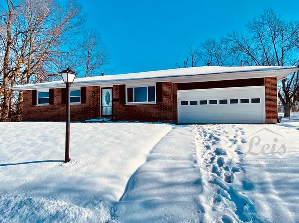 319 Poplar St, Brookville, OH 45309