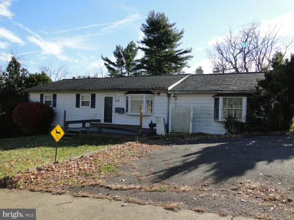 232 E Church St, Sellersville, PA 18960