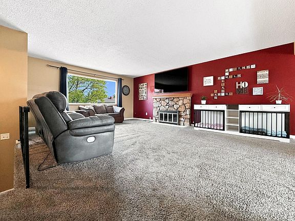 4th image of 13916 E Mallon Ave