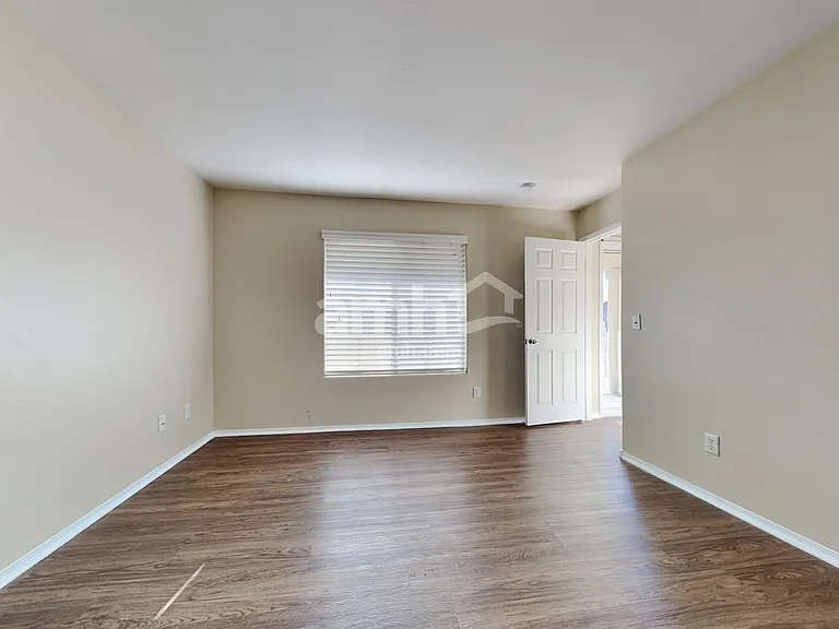 9875 Travis Lake Ct — Photo 10