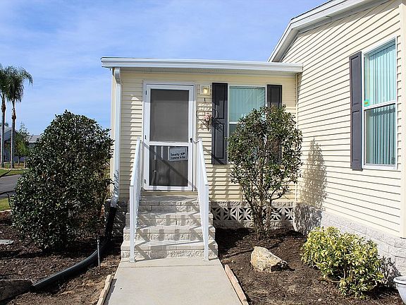 2nd image of 4754 Devonwood Ct