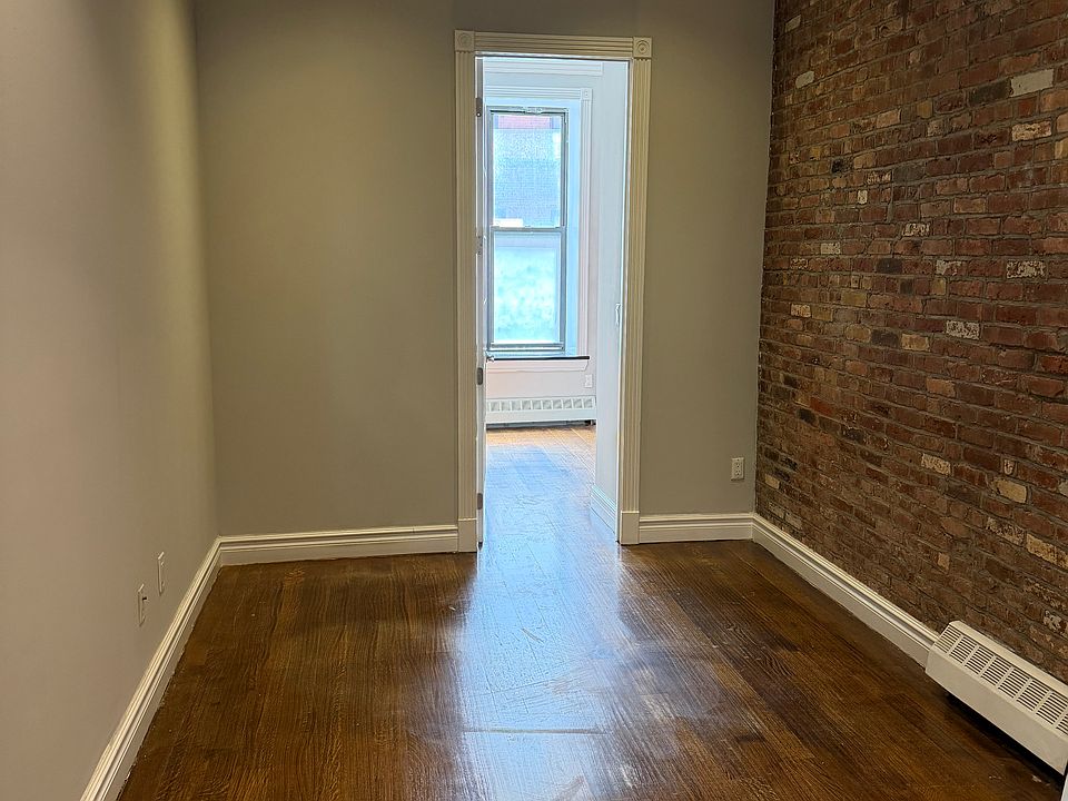 1st image of 219 E 28th St APT 1A