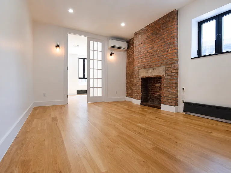 92 E Broadway #1 — Photo 9
