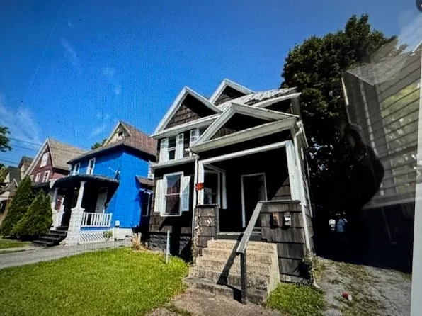 7 Athens St, Rochester, NY 14621