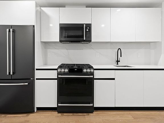 2nd image of 1901 Ocean Ave #6C