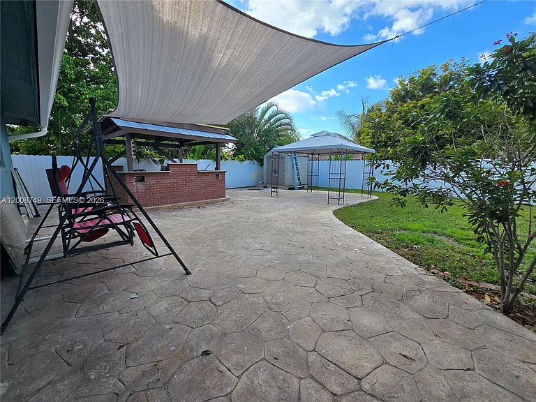 11578 NW 39th Pl — Photo 44
