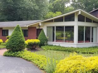 203 N Spring Valley Rd, Wilmington, DE 19807