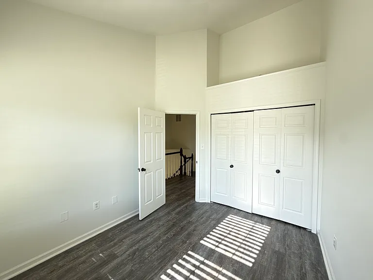 14604 Woodgate Manor Cir — Photo 31
