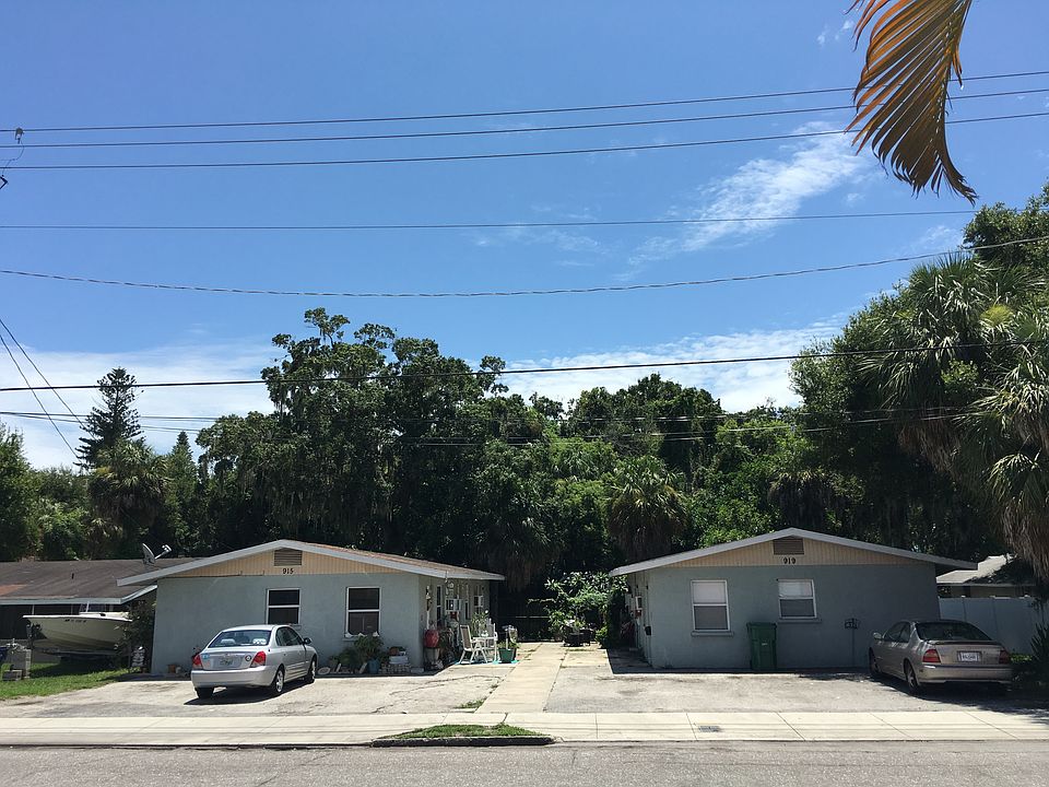 2nd image of 919 4th St W