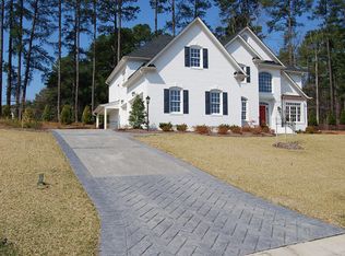 565 Raleigh Manor Rd, Richmond, VA 23229