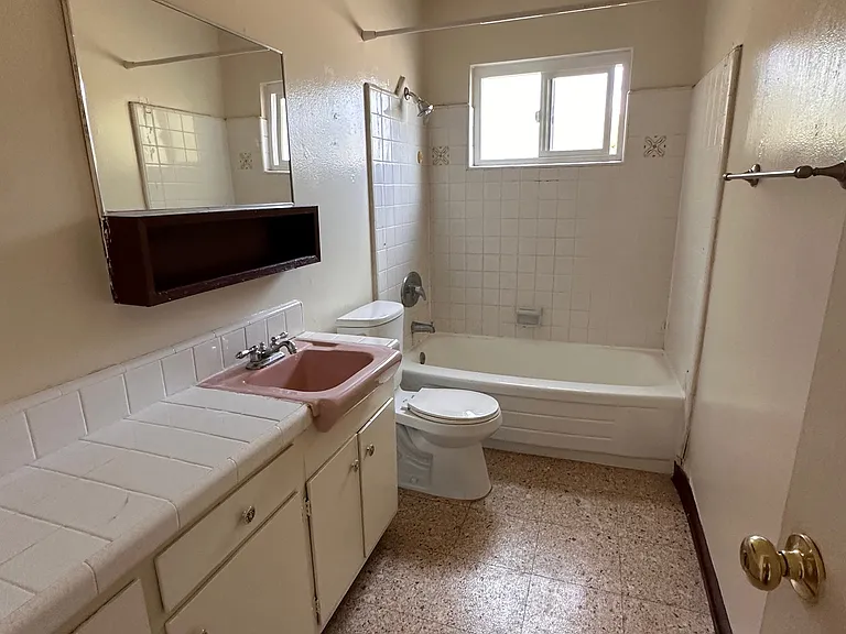 1020 W Angeleno Ave #7 — Photo 11