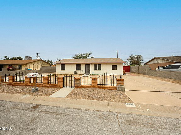 3rd image of 3920 W LYNNE Lane