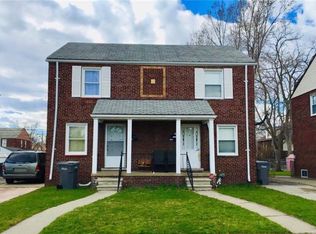7335 Manor St, Dearborn, MI 48126