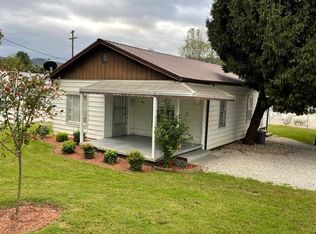 686 Michigan Ave, Monticello, KY 42633