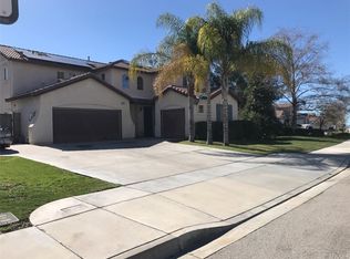 30277 Centro Vis, Highland, CA 92346