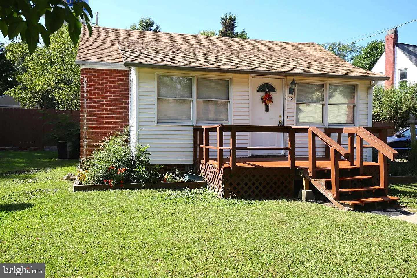 12 Mattingly Ave photo 1