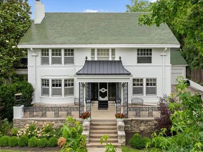 4520 Holmes St, Kansas City, MO, 64110