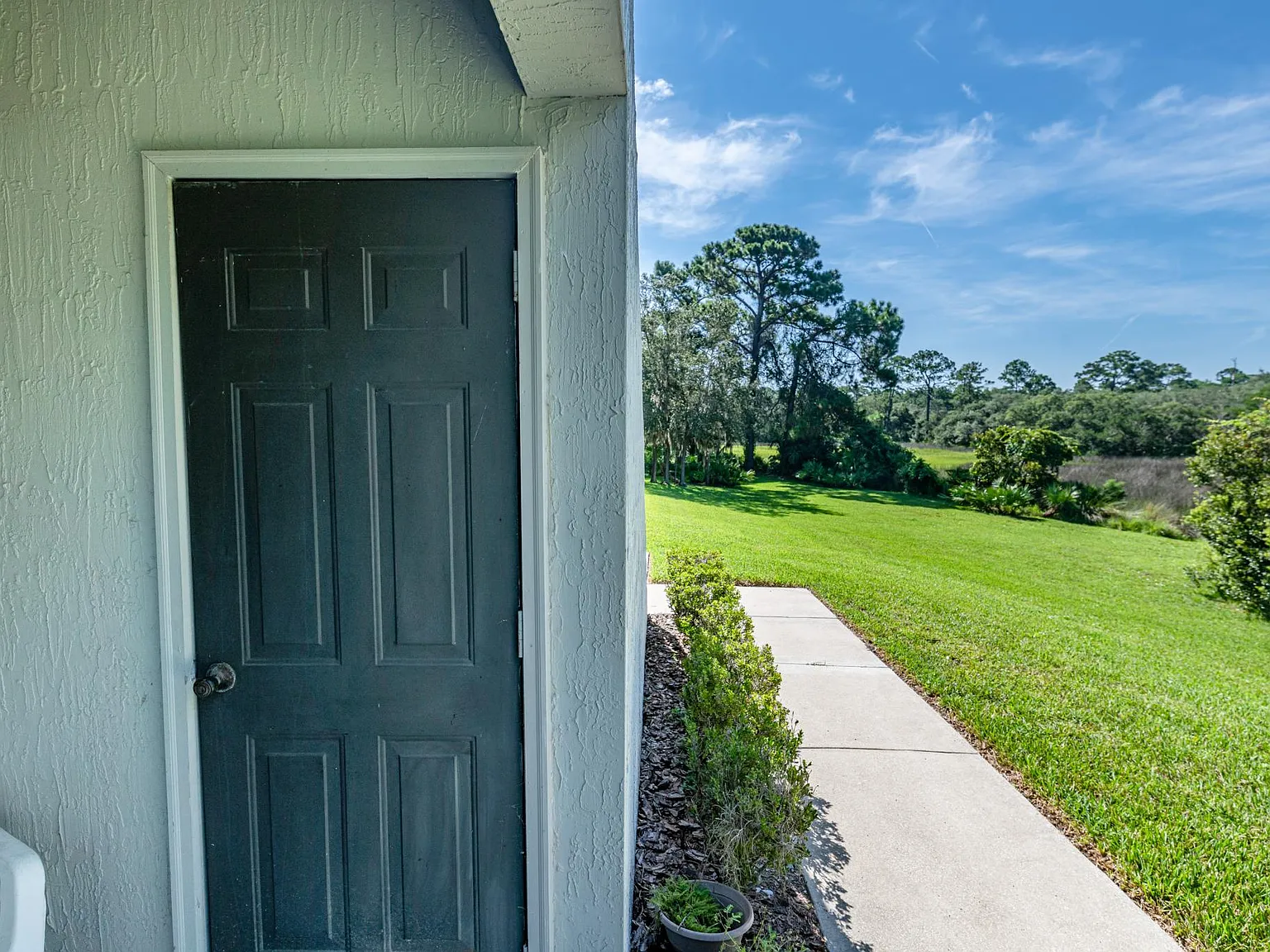 2 bed, 1074 sqft, $1,850 — Photo 4