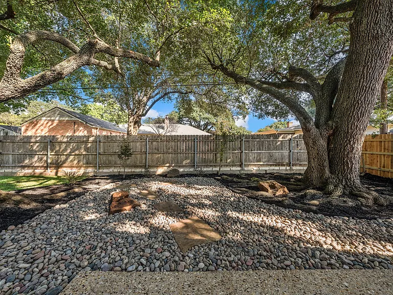 29011 Woodland Dr — Photo 54