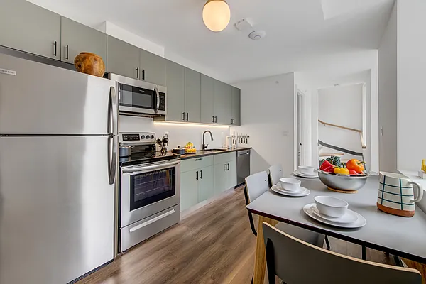 Rented by Outpost Brokerage LLC | media 30