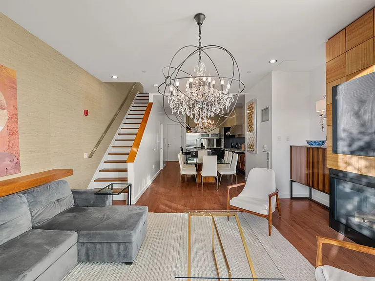 88 Kingston St #Penthouse 7C — Photo 5