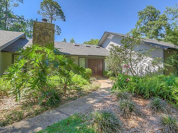 5th image of 787 Swiss Oaks Ct