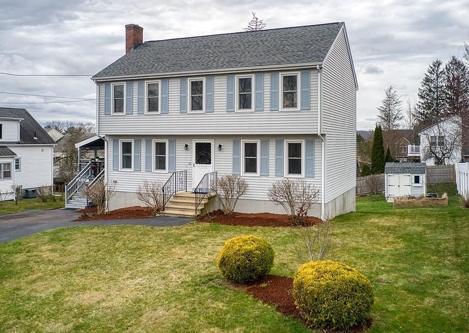 1st image of 10 Cunniff Ave