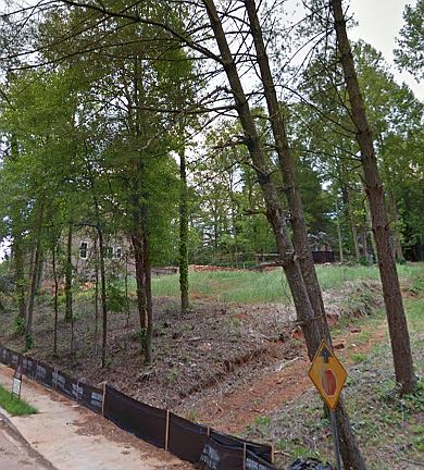 2nd image of 11 Hindman Dr