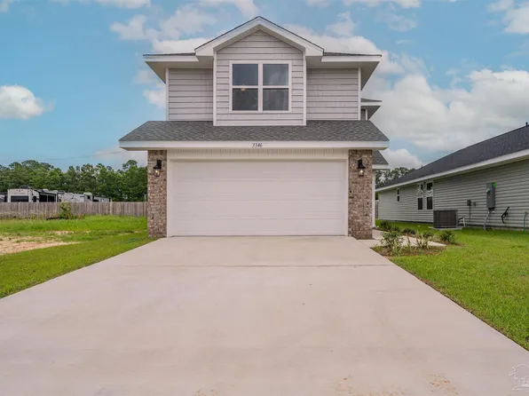 3346 Bliss Ln #8A, Cantonment, FL 32533