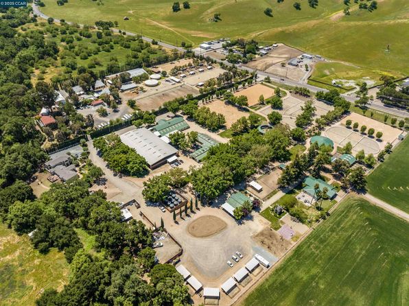 5959 Camino Tassajara Rd, Danville, CA 94506