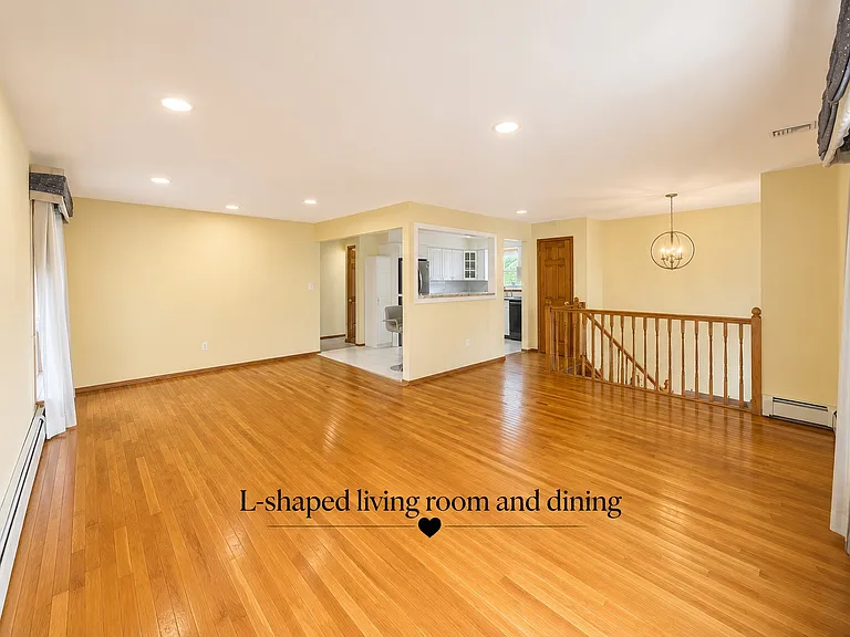 263 Commack Rd #1 — Photo 6