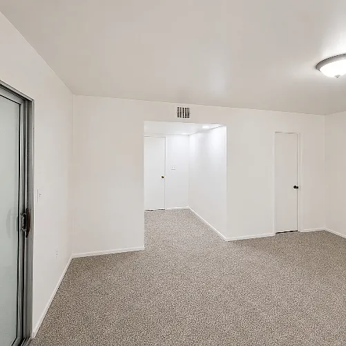 28894 Portsmouth Dr — Photo 10