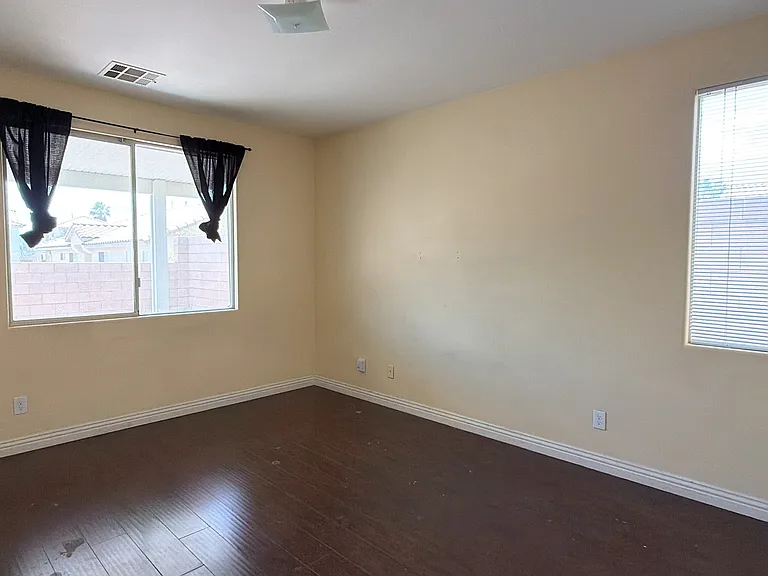 8435 Montefino Ct — Photo 8