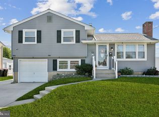 236 Hillcrest Ave, Blackwood, NJ 08012