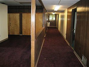 2nd image of 1515 Main St